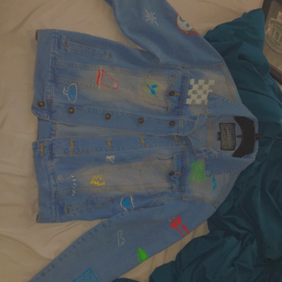 Jean Jacket for sell - Picture 1 of 2